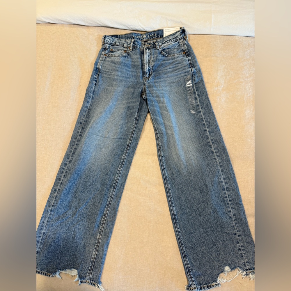 American Eagle Dreamy Drape Super High-Rise Baggy Wide Leg.